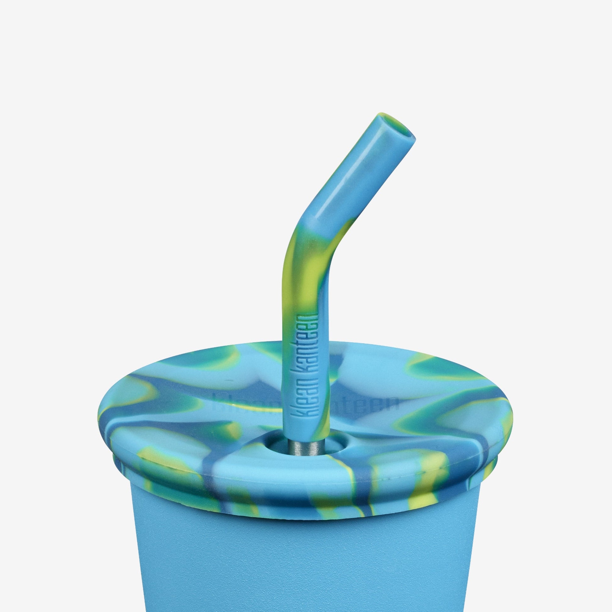 kid-s-cup-straw-lid-2-pack-s4 10oz_Kid_Cup_HawaiianOcean_CloseUp_17af87f2-930a-4334-802c-8f29518f291a.jpg