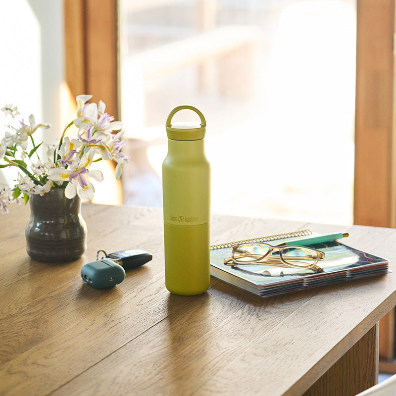 12oz-rise-classic-with-arch-loop-cap-h4 12oz_rise_classic_insulated_acacia_table_square.jpg