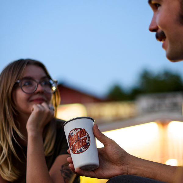 16oz-pint-cup-santa-cruz-j2 16oz_pints_santa_cruz_vacationdot_couple_square.jpg