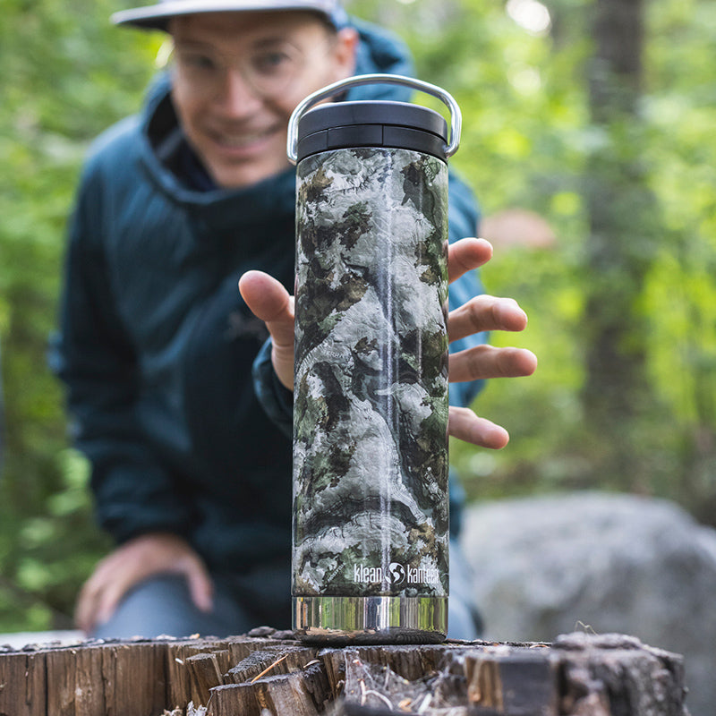 20oz-tkwide-with-cafe-cap-mossy-oak-x2 20oz_bottle_twist_mossyoak_terragila_closeup_square.jpg