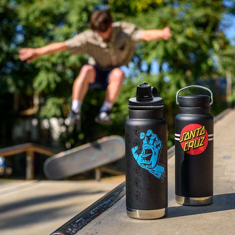 32oz-tkwide-with-twist-cap-santa-cruz-w3 32oz_20oz_water_bottles_santacruz_skater_ramp_square.jpg