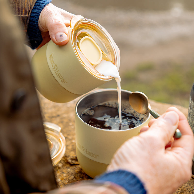 slide-lid-w1 8oz_rise_lowball_waxyellow_coffee_cream_pour_square.jpg