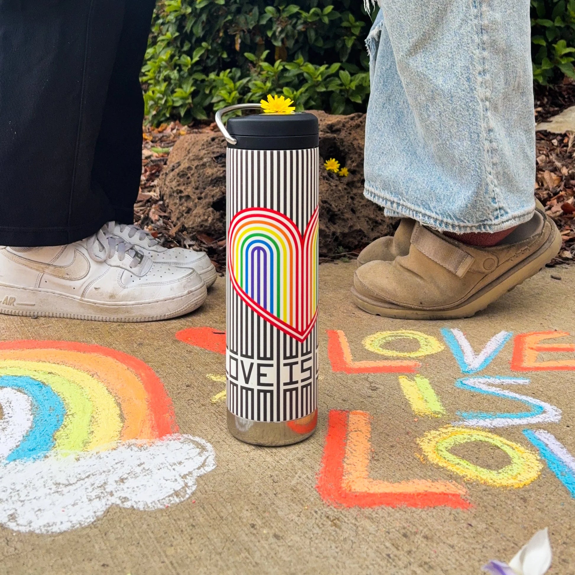 20oz-tkwide-with-twist-cap-pride-stripes-w5 Pride-2.webp