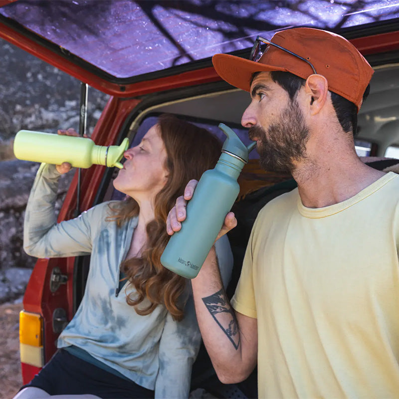 sports-bundle-chug-and-classic-j8 classic_27oz_flip_seal_couple_tailgate_tip-sip_square.jpg
