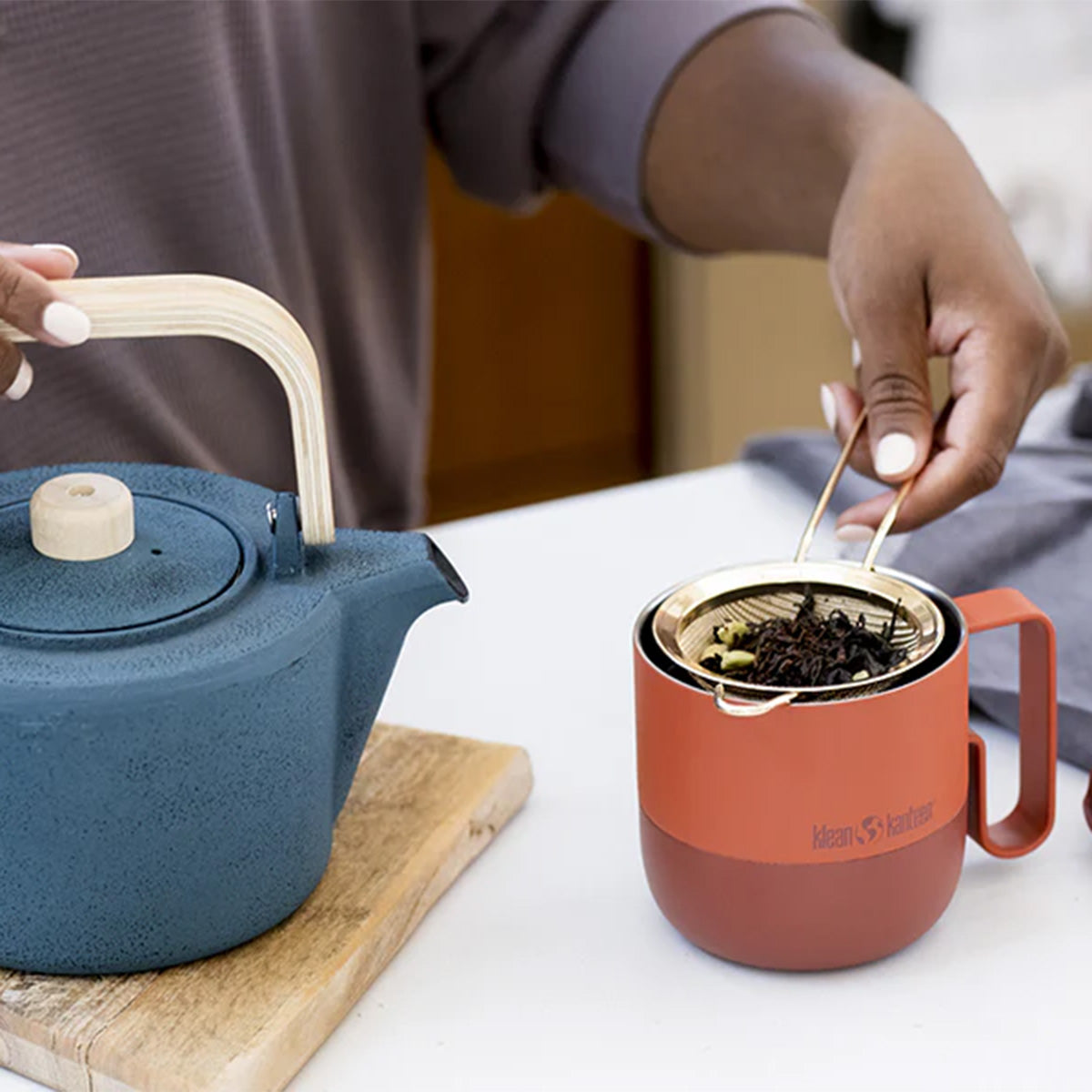 14oz-rise-mug-sale-o6 coffee_tea_seep_rise_mug_square.jpg