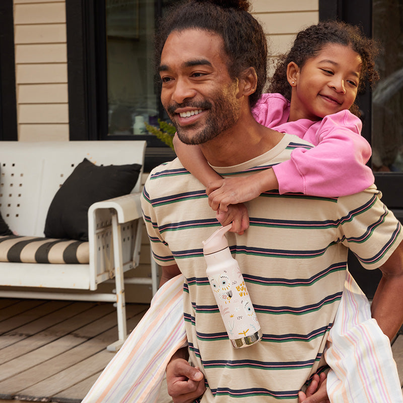 kid-s-sippy-cup-and-water-bottle-set-z3 kid_insulated_12oz_flip_seal_dad_piggyback_square.jpg