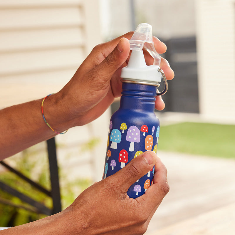 12oz-kid-s-classic-sippy-h9 kid_sippy_12oz_closeup_dustcover_square.jpg