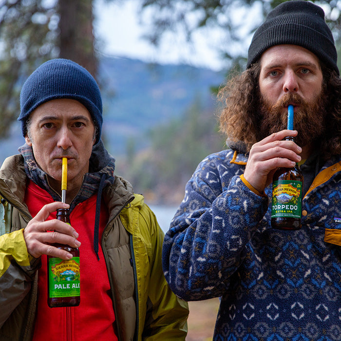 straw-4-pack-h8 recycled_steel_straws_beers_dudes_lifestyle.jpg