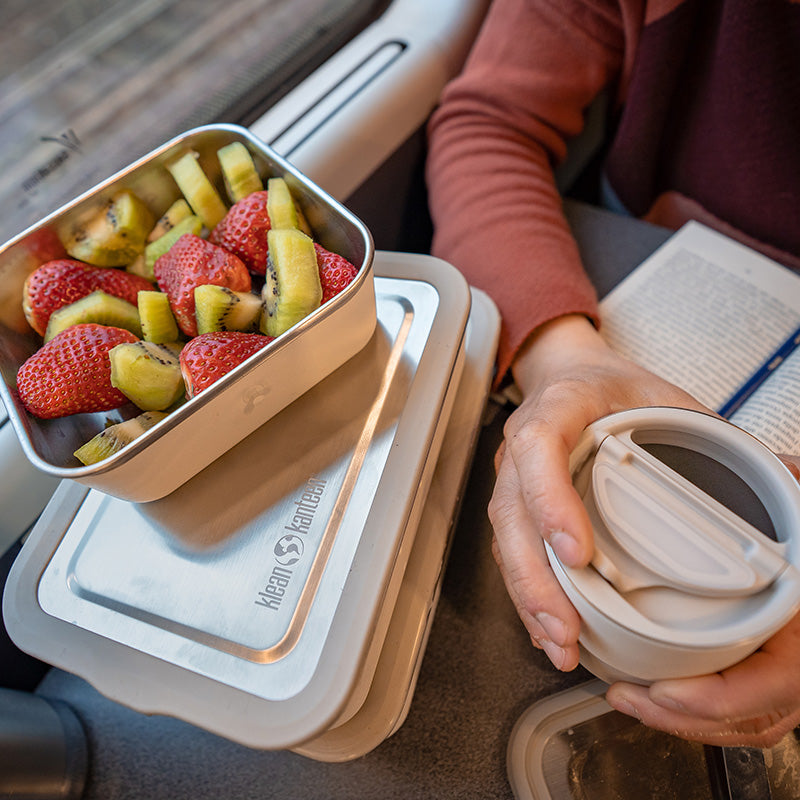23oz-rise-food-box-lunch-d5 rise_food_lunch_box_lunch_tofu_train_fruit_tumbler_square.jpg