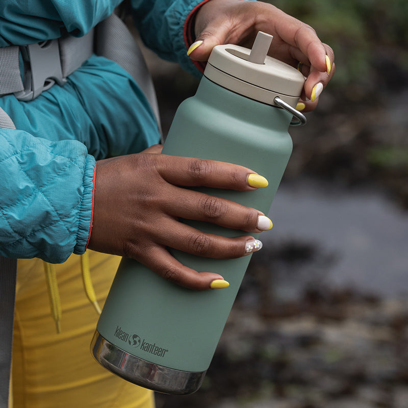 32oz-tkwide-made-to-do-more-bundle-v9 tkwide_32oz_insulated_bottle_twist_closeup_seapsray_hand_square.jpg